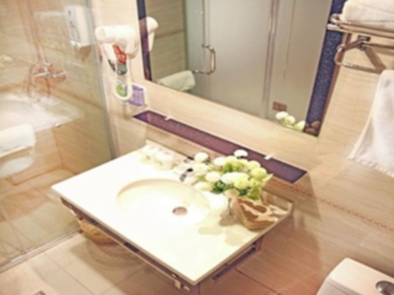 Greentree Alliance Jiangxi Nanchang Honggutan Middle Fenghuang Avenue Hotel Εξωτερικό φωτογραφία