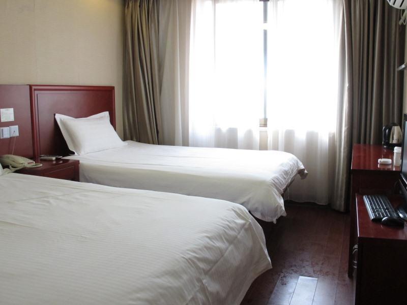 Greentree Alliance Jiangxi Nanchang Honggutan Middle Fenghuang Avenue Hotel Εξωτερικό φωτογραφία