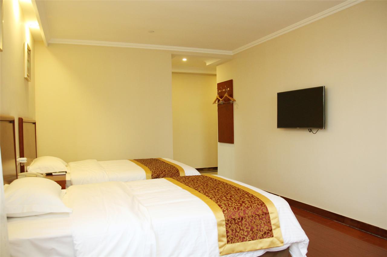 Greentree Alliance Jiangxi Nanchang Honggutan Middle Fenghuang Avenue Hotel Εξωτερικό φωτογραφία