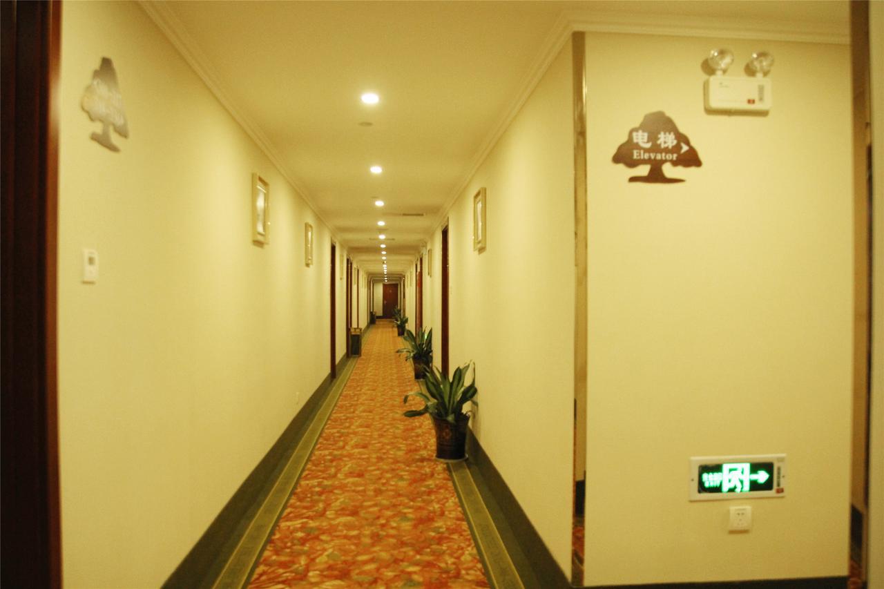 Greentree Alliance Jiangxi Nanchang Honggutan Middle Fenghuang Avenue Hotel Εξωτερικό φωτογραφία