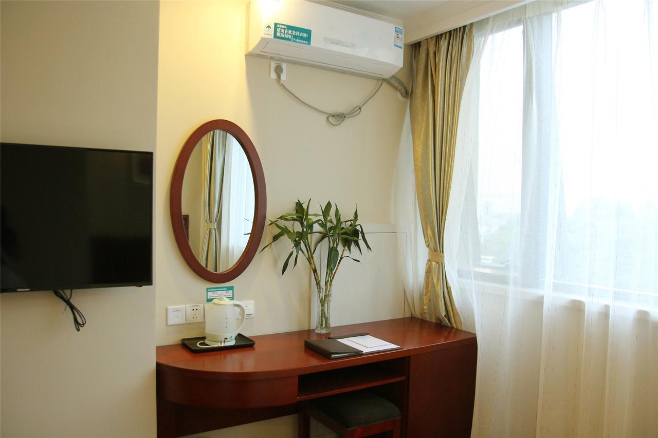 Greentree Alliance Jiangxi Nanchang Honggutan Middle Fenghuang Avenue Hotel Εξωτερικό φωτογραφία
